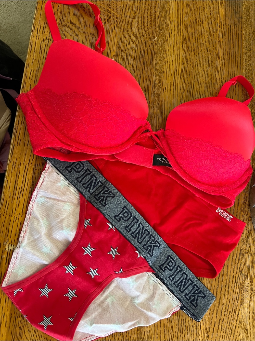 Vs very sexy padded demi bra 34D 2014 panties  Sm AMERICANA